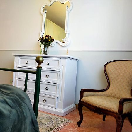 Sofia Apartment Mestre Luaran gambar